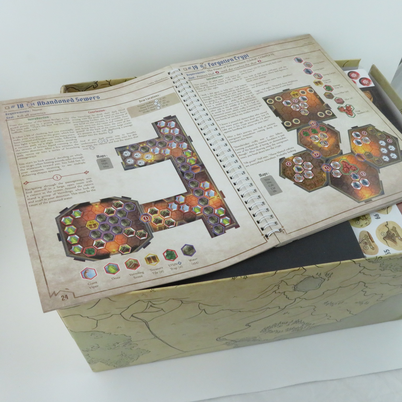 Gloomhaven (1st. edition) - Inglés (Segunda oportunidad) - Imagen 8