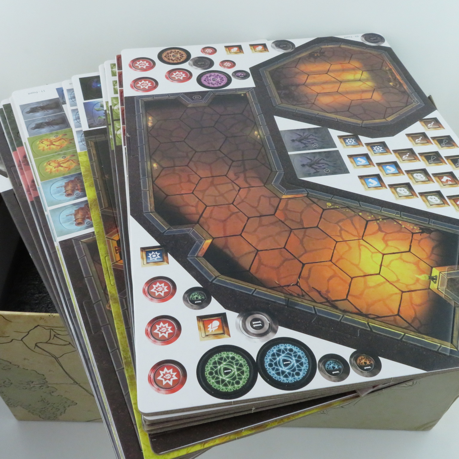 Gloomhaven (1st. edition) - Inglés (Segunda oportunidad) - Imagen 18